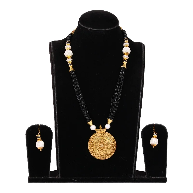 Fashion Comfort Women's Golden Plated Necklace And Earrings With Black Pearl - Tehzeeb Fashion Comfort Women's Golden Plated Necklace And Earrings With Black Pearl - Tehzeeb
