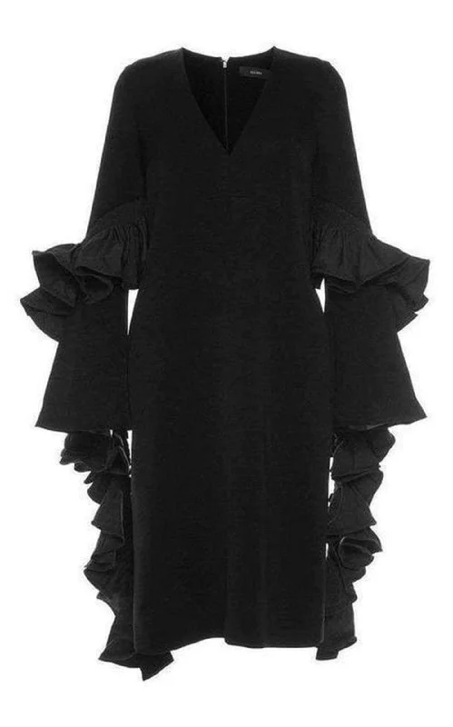 Chic Relaxation Molotov Ruffle Sleeve Dress