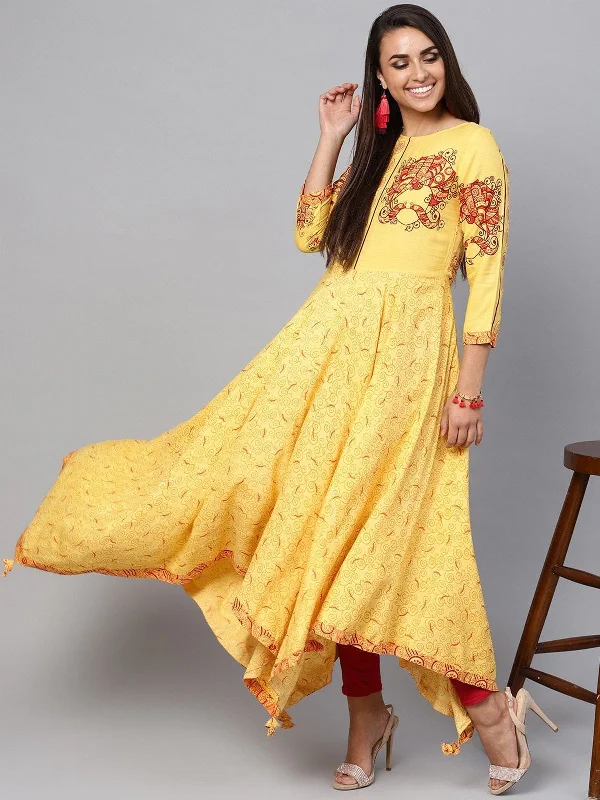 Comfy Chic Women's Tribal Print Allover Kalidaar Asymmetric Kurta - Pannkh