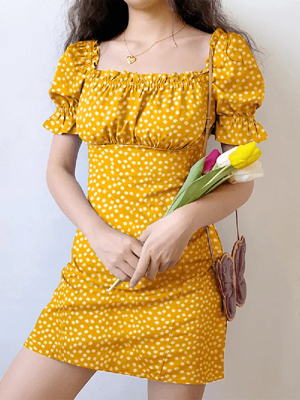 Easy Style Floral Print Square Collar Pleating Short Sleeve Mini Dress