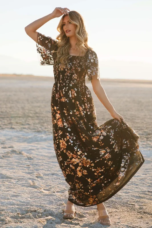 Urban Comfort Cassandra Tulle Maxi Dress | Black Blossom