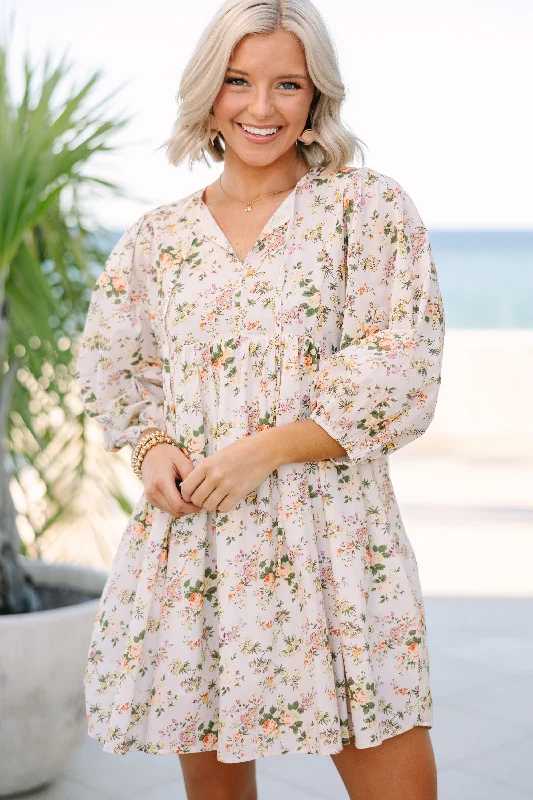 Warm Comfort Call You Over Ivory White Floral Dress