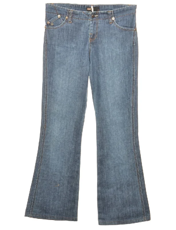 All-Day Wear Medium Wash Flared - W30 L29