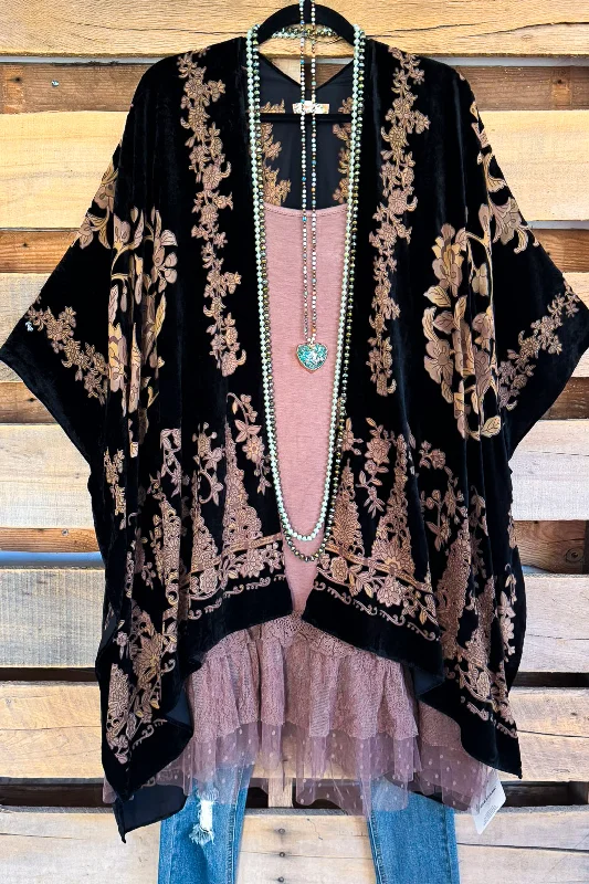 Simple Comfort The Classic Look Burnout Velvet Kimono - Black/Classic