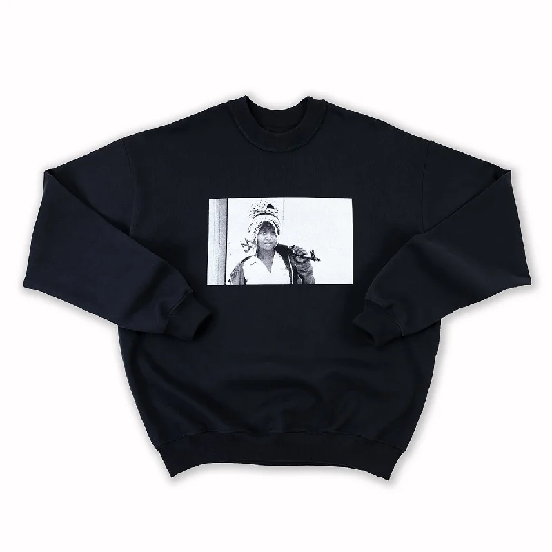 Chic Outfits Revolutionary Crewneck - Black