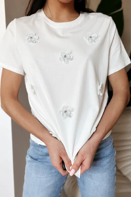 Classic Choice Flower Round Neck Short Sleeve T-Shirt