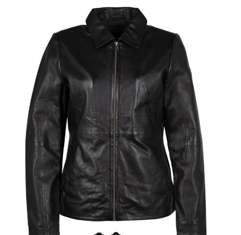 Cozy Chic Women's Mauritius Kelly Black Lamb Jacket