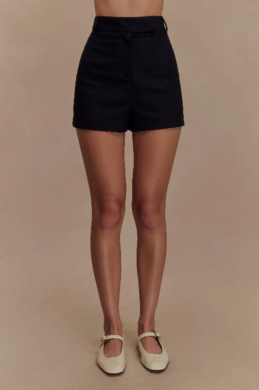 Easy Chic Massima Linen Shorts - Black