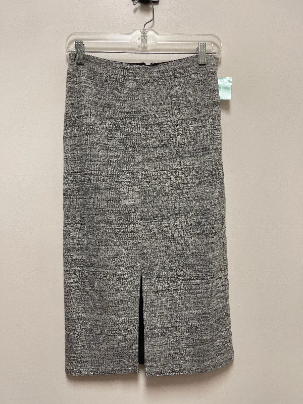 Cozy Chic Skirt Midi By Alice + Olivia In Grey, Size: 8