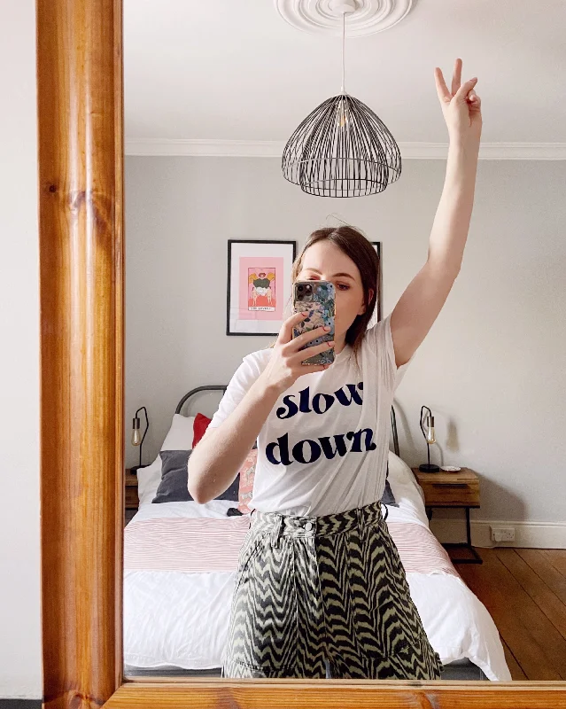 Smart Comfort Slow Down - Unisex Fit T-Shirt