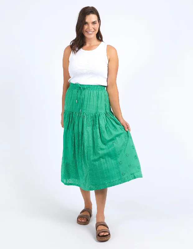 Versatile Comfort Elm Clementine Skirt Greenbriar