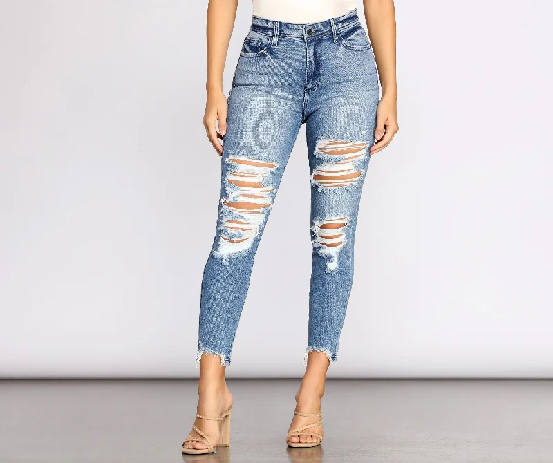 Chic Comfort Rise Up Distressed Skinny Jeans