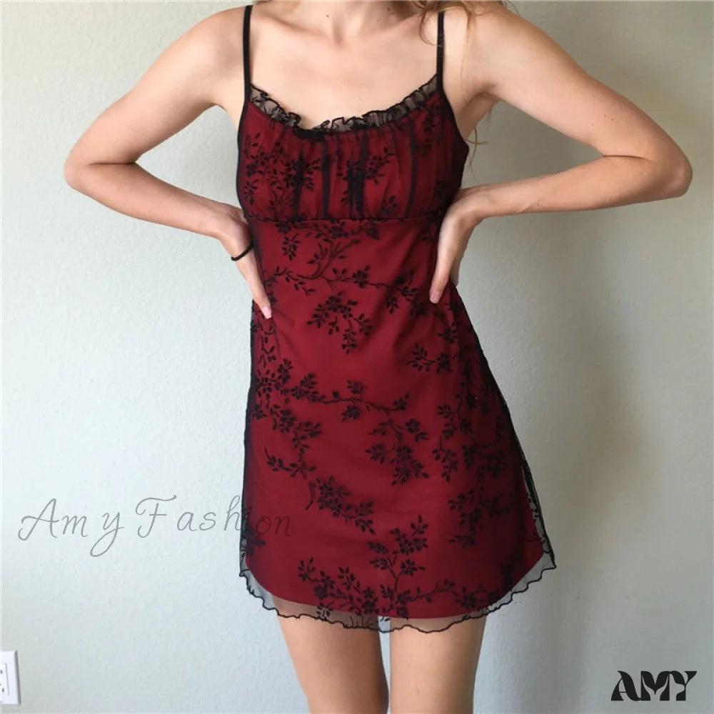 Cozy Fit Amy Fashion - Sleeveless Slim Fit Floral Print Spaghetti Strap Mini Dress