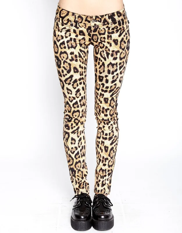 Cozy Layers T Back Jeans Leopard Print