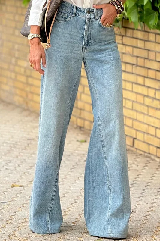 Soft Wear High Waist Bootcut Jeans with Pockets