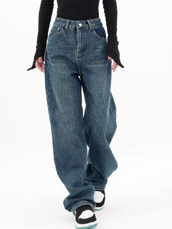 Light Comfort Vintage Blue Button Back Boyfriend Jeans