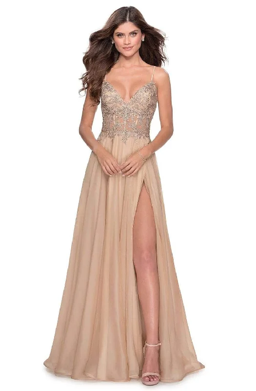 Weekend Style La Femme - 28543 Embellished V-neck Junior Prom Dress