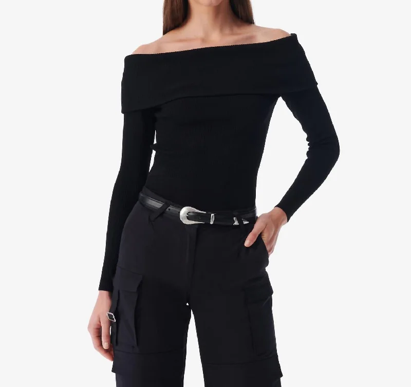 Elegant Comfort Acelia Sweater In Black