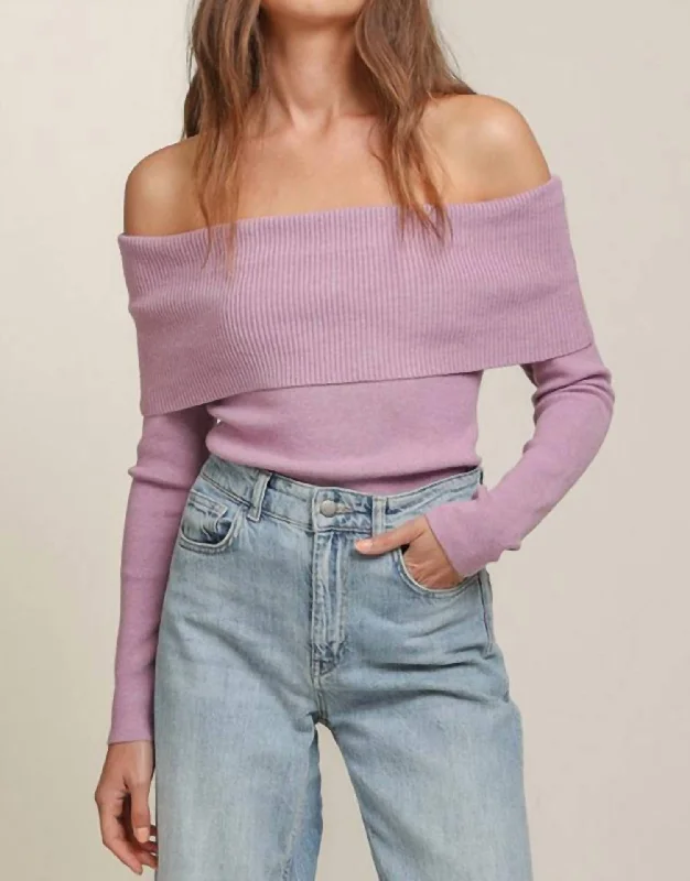 Urban Comfort Heart Struck Sweater In Lilac