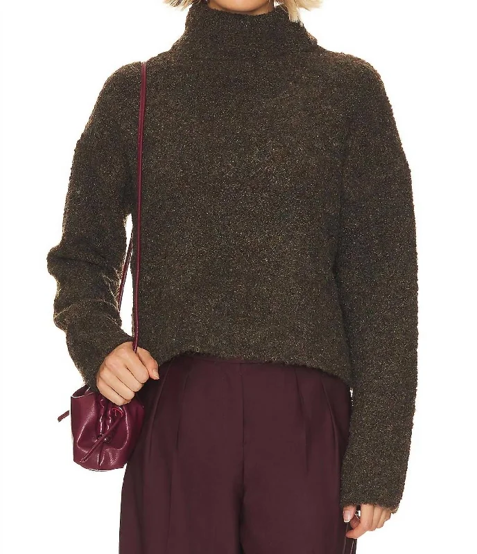 Classic Choice Theo Pullover In Pine