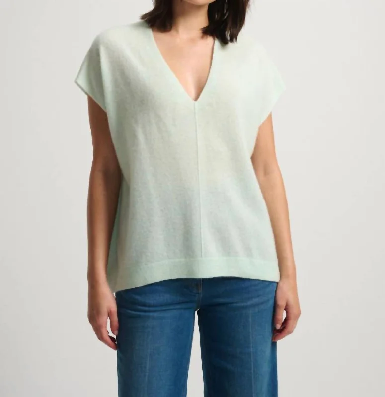 Sports Style V Neck Poncho Top In Seafoam Haze Heather