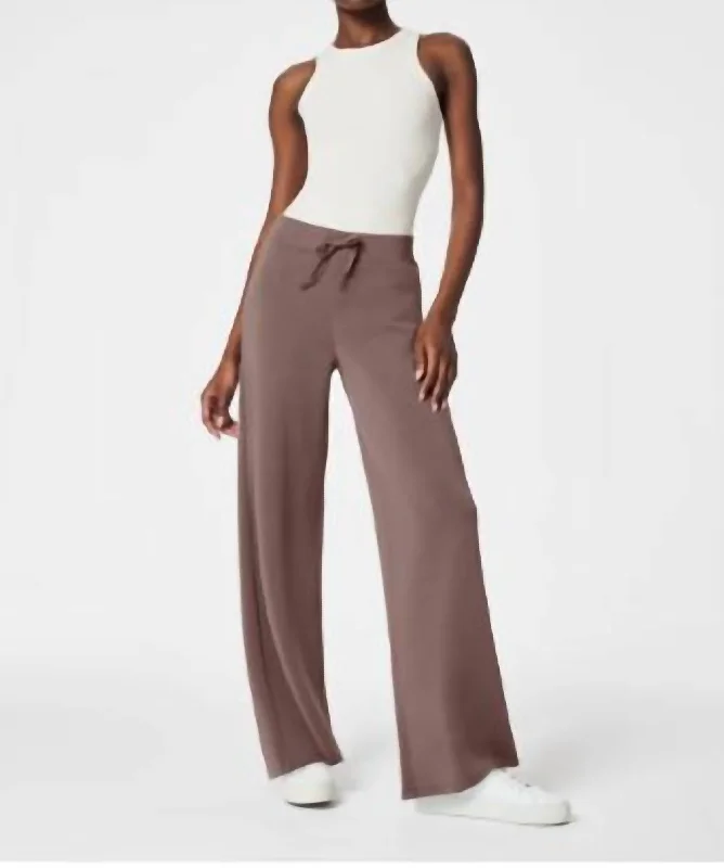 Fresh Comfort Airessentials Wide Leg Pant In Smoke