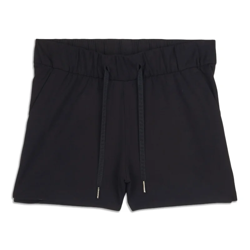 Daily Comfort &Go Keepsake Short - Resale