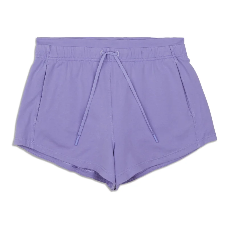Fashionable Ease Inner Glow HR Short - Resale