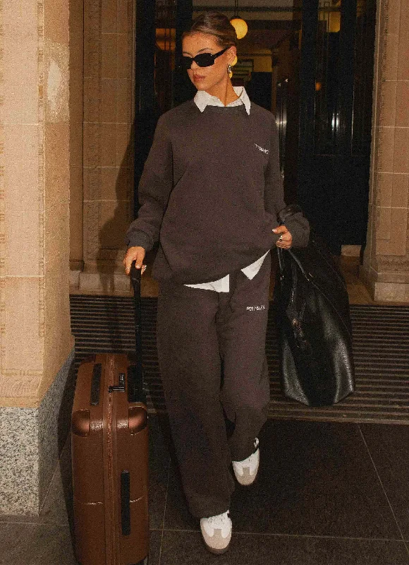 Relaxed Chic Signature Sweatpants - Charcoal