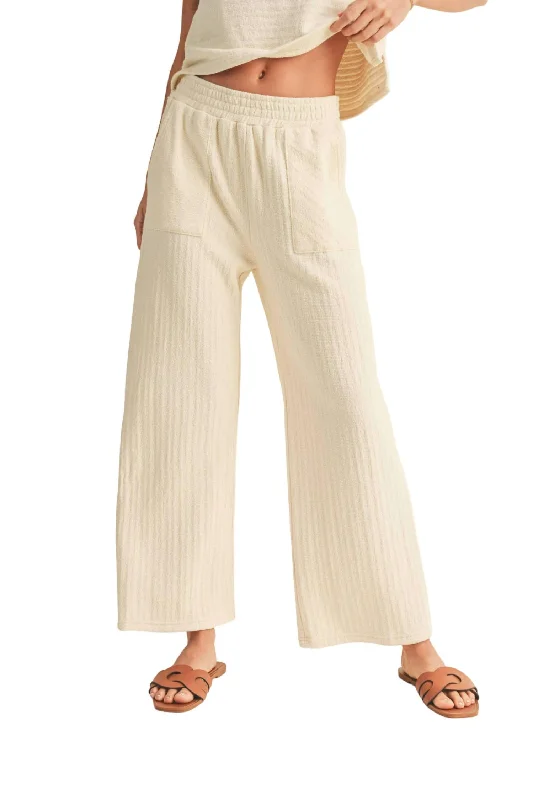 Weekend Style Textured Stripe Knitted Pants In Cream