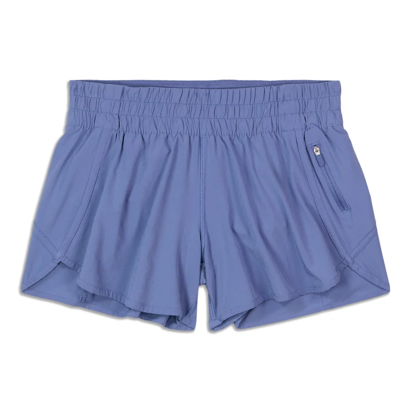 Luxe Comfort Tracker Mid-Rise Short - Resale