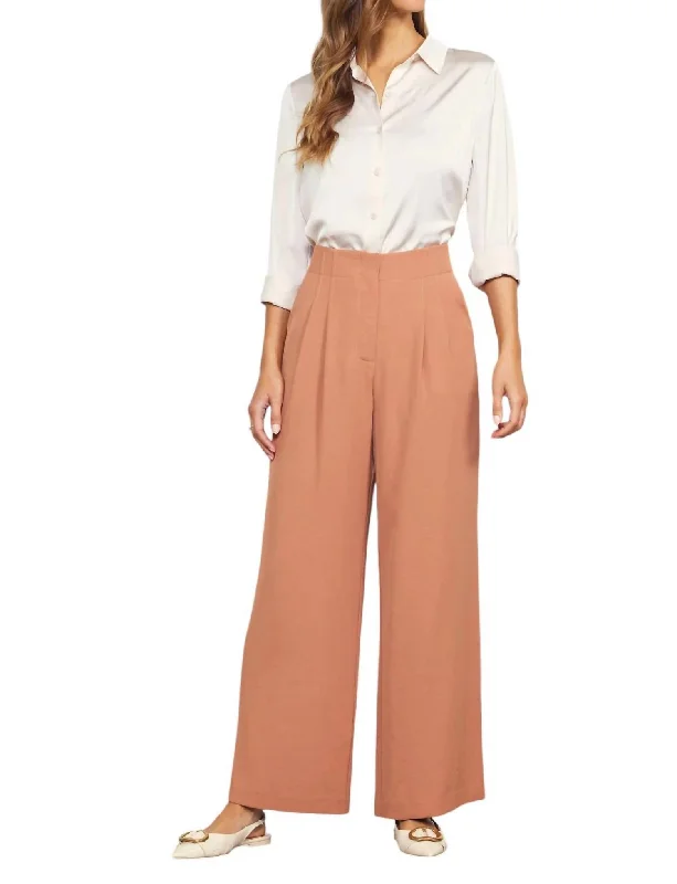 Advanced Design Wide Leg Pants In Hazelnut
