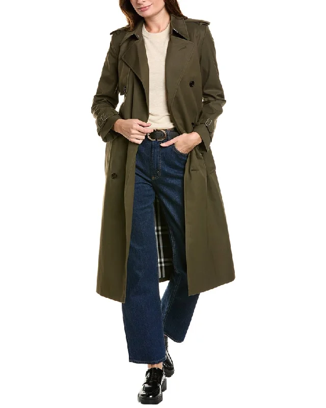 Effortless Wear Burberry Trench Coat