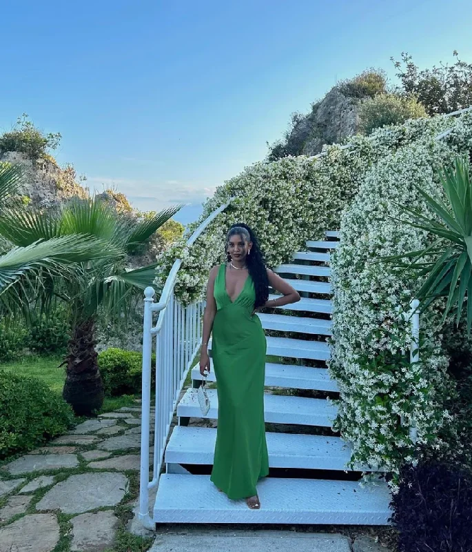 Luxe Comfort Green V Neck Backless Elegant Long Party Dress, DP2032